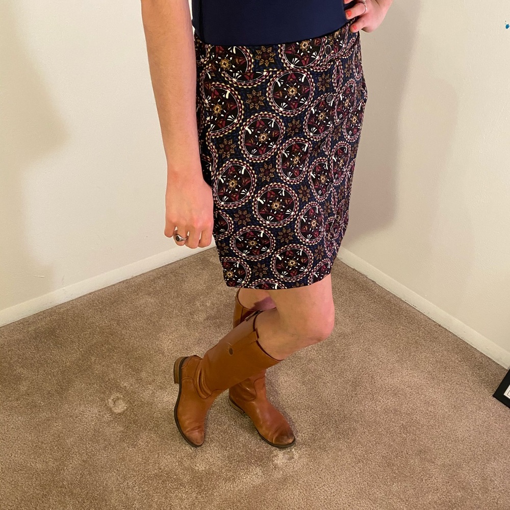Stylish skirt WITH POCKETS!!!